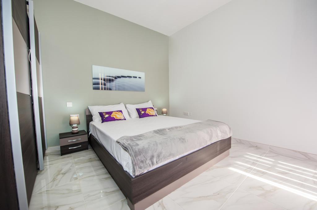 The Waves Holiday Apartment Marsaxlokk Exterior photo